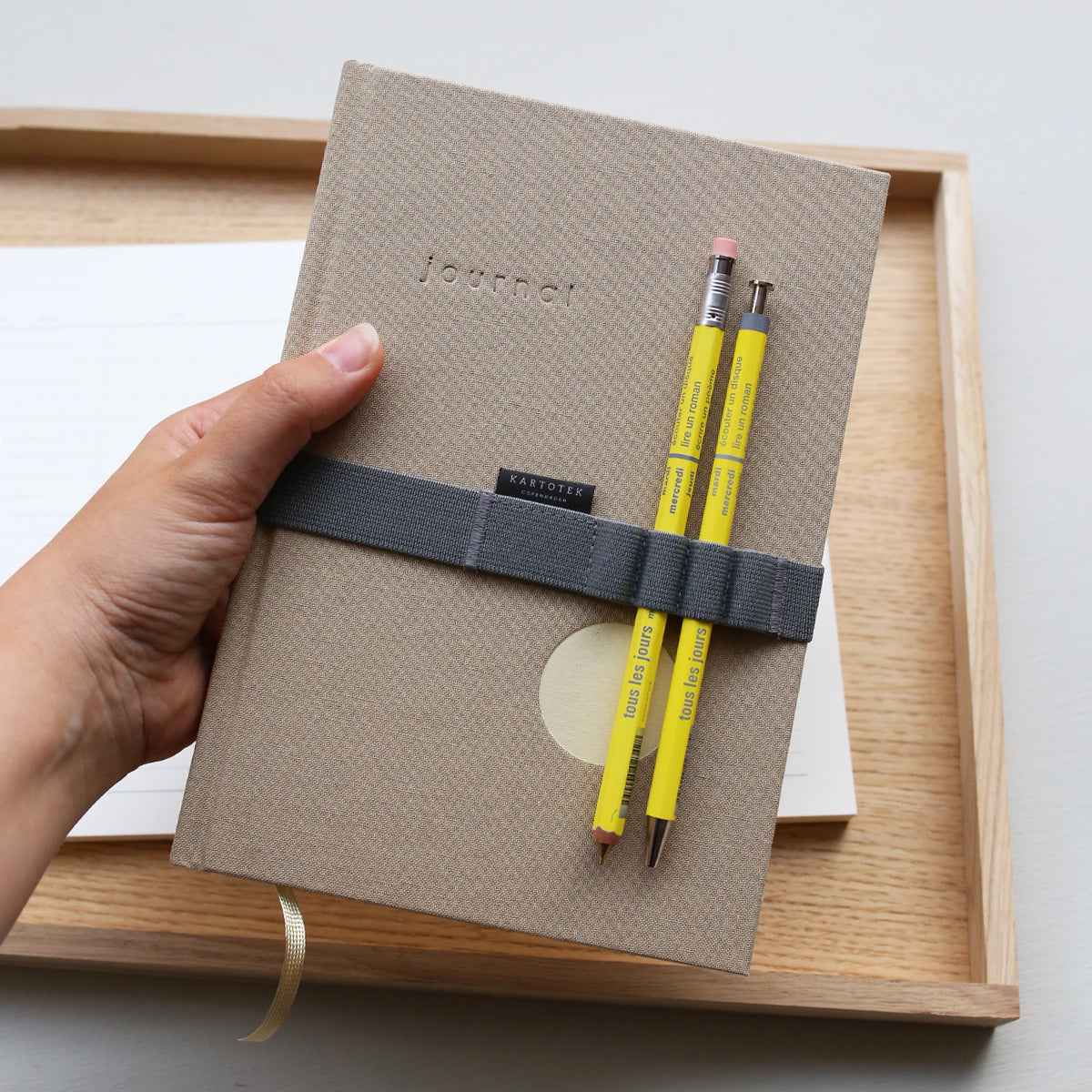 DAYS BALLPOINT PEN 0.5mm // YELLOW