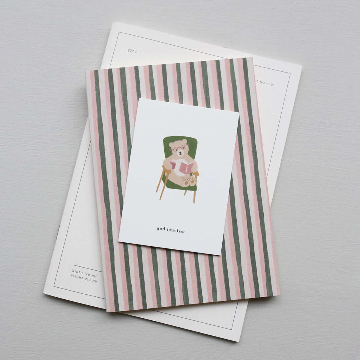 SMALL GREETING CARD // LÆSEBJØRN (DANISH)