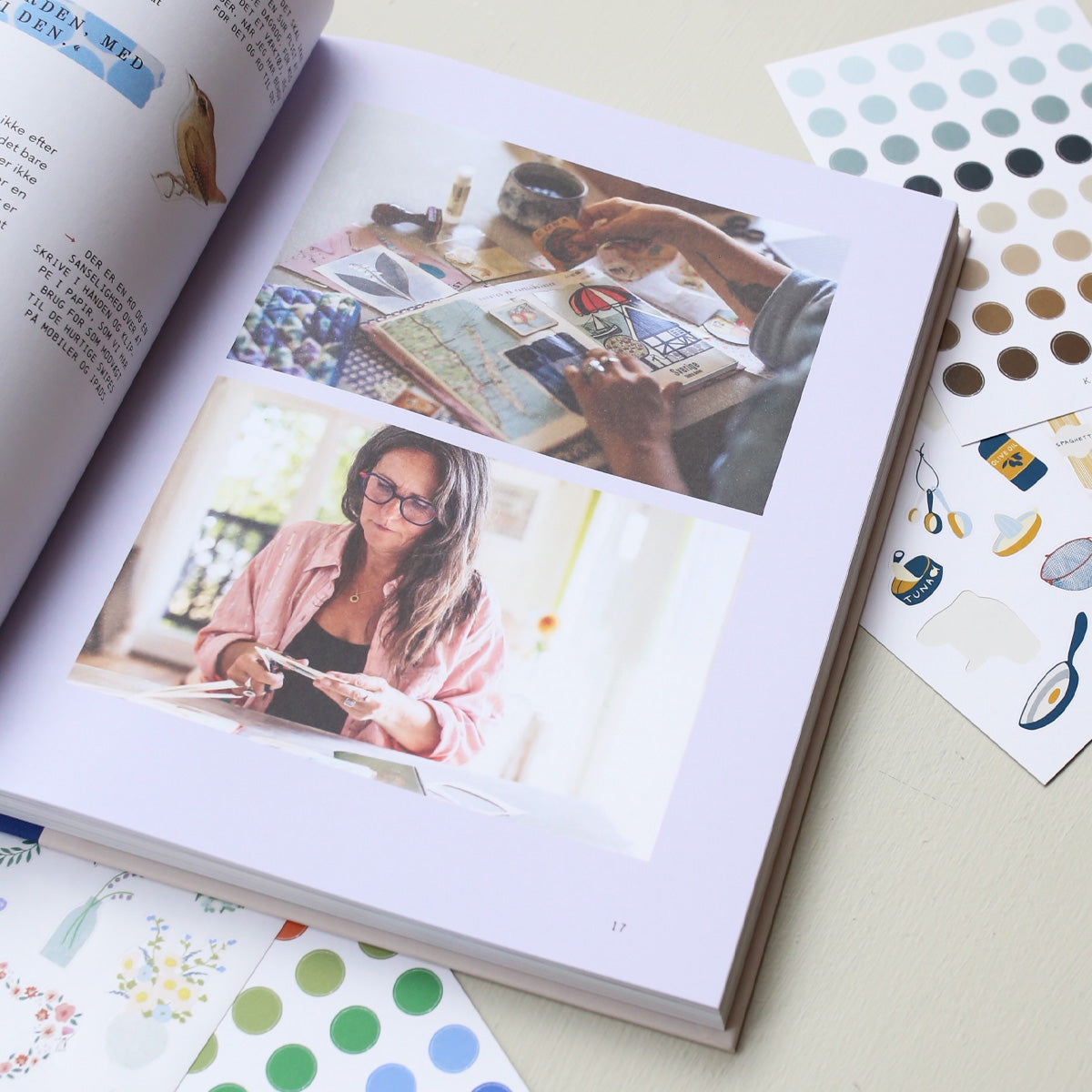 BOOK 'JOURNALING - SKRIV, SKAB OG BLIV GLAD' // DANISH