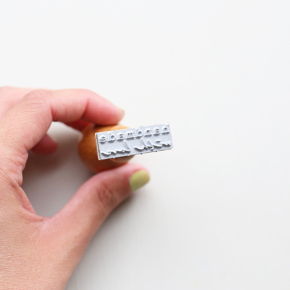 STAMP // HANDMADE WITH LOVE