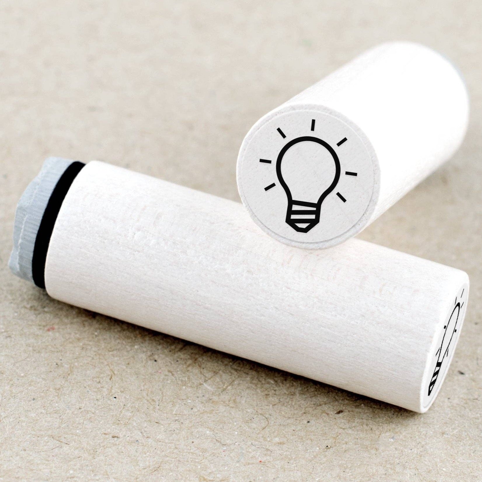 MINI RUBBER STAMP // LIGHTBULB