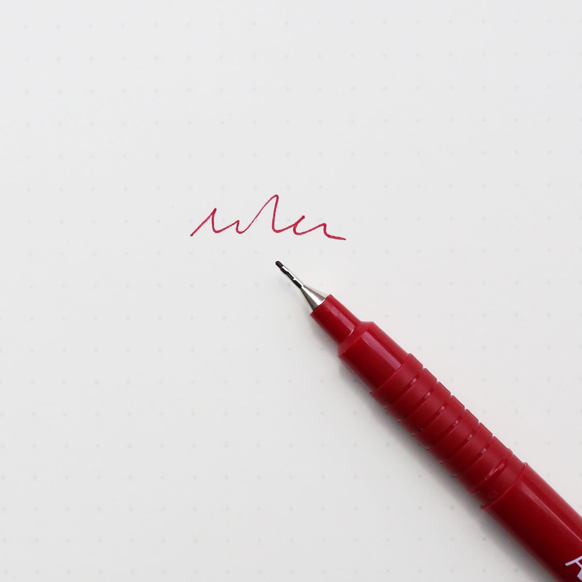 ARTLINE FINELINER 0.4 MM // DARK RED