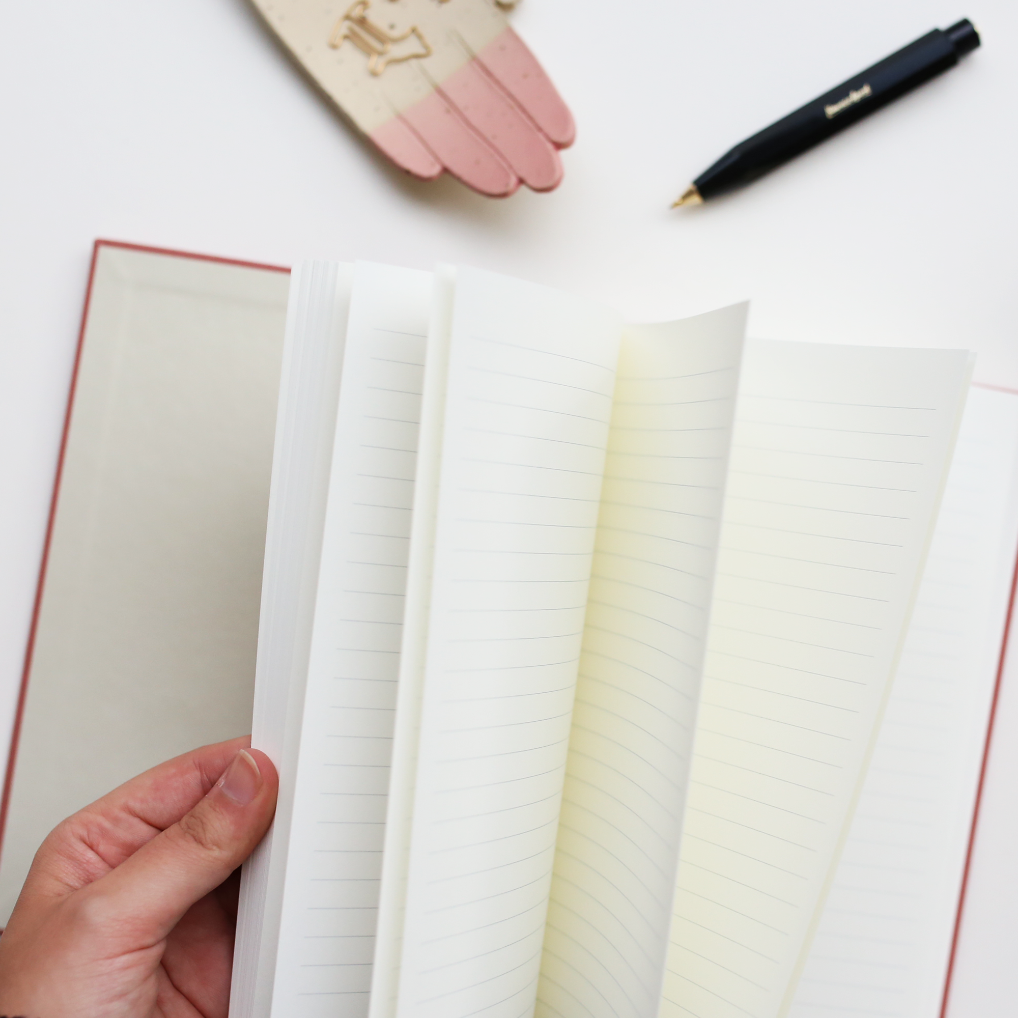 HARDCOVER NOTEBOOK A5 // ROSE