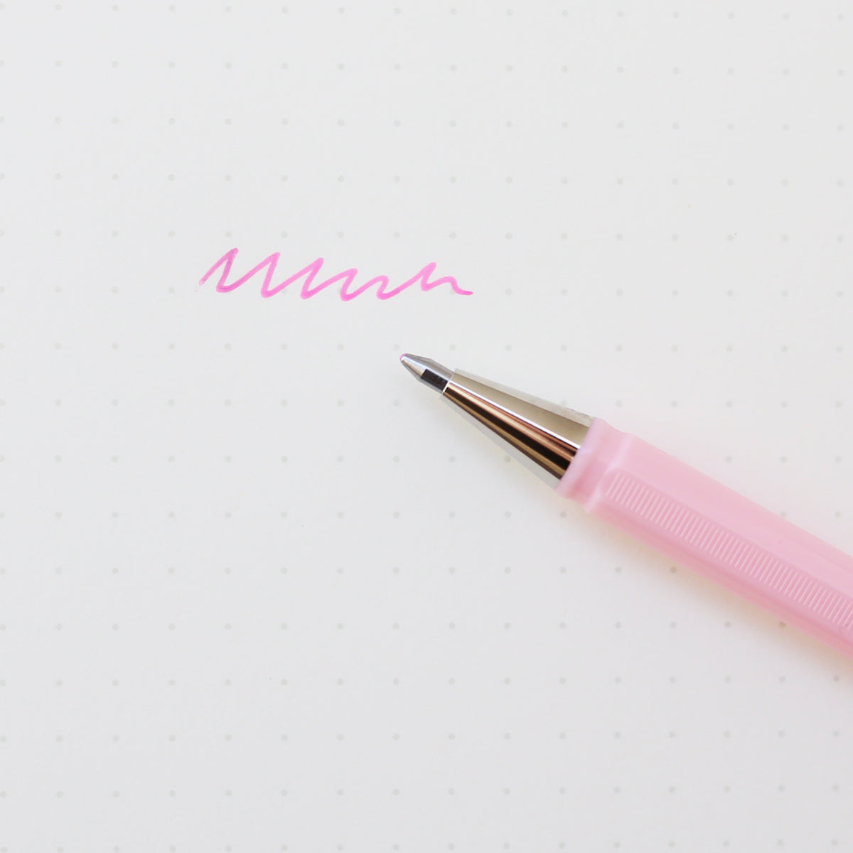 HYBRID MILKY GEL PEN // PASTEL PINK