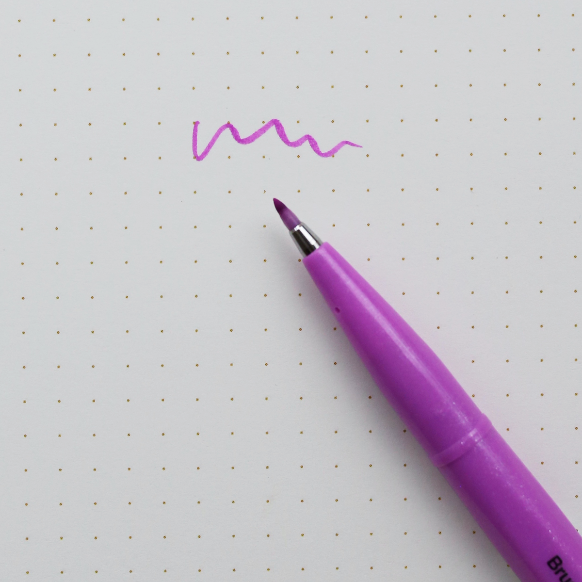 SIGN PEN BRUSH // PINK PURPLE