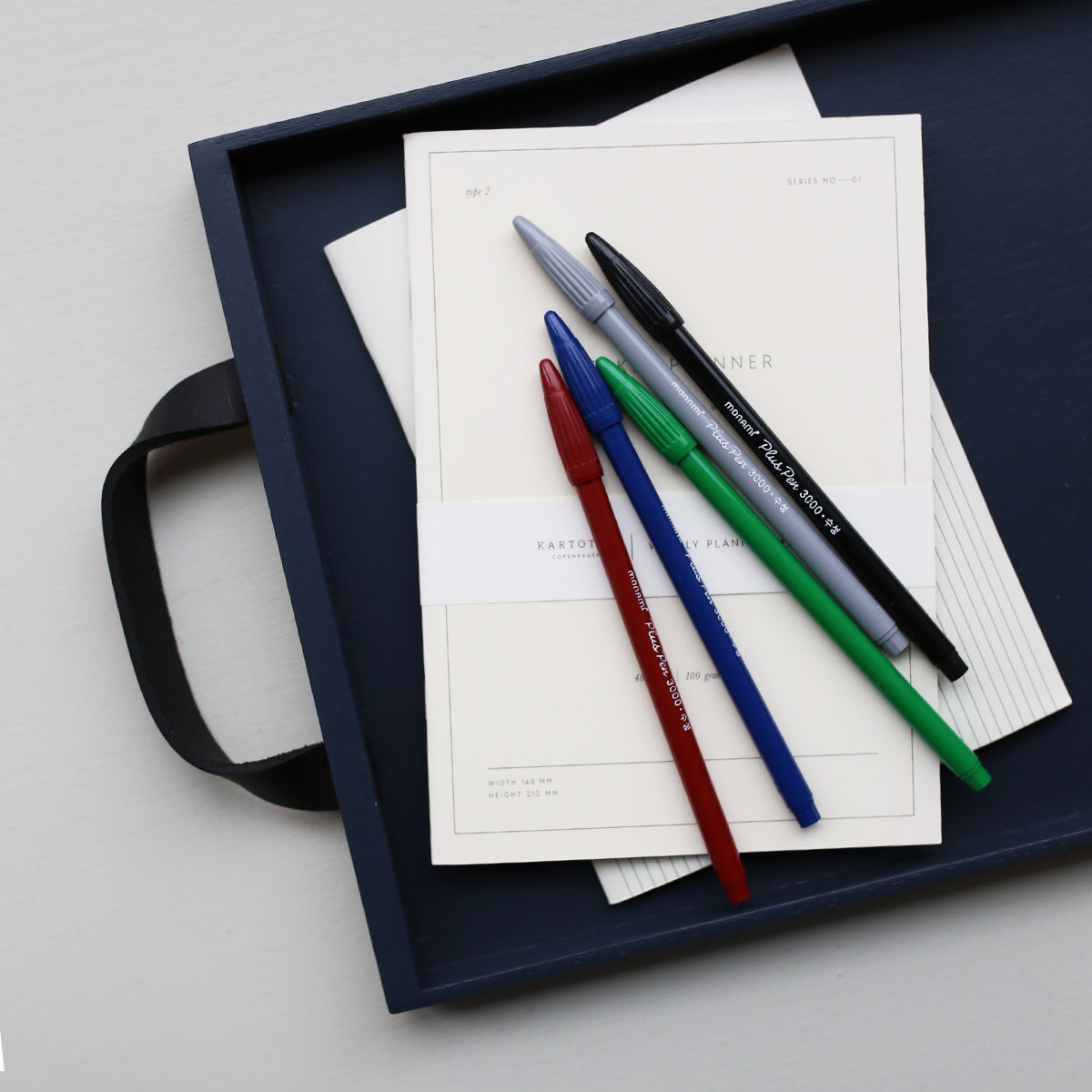 PLUS PEN 3000 // GRAY