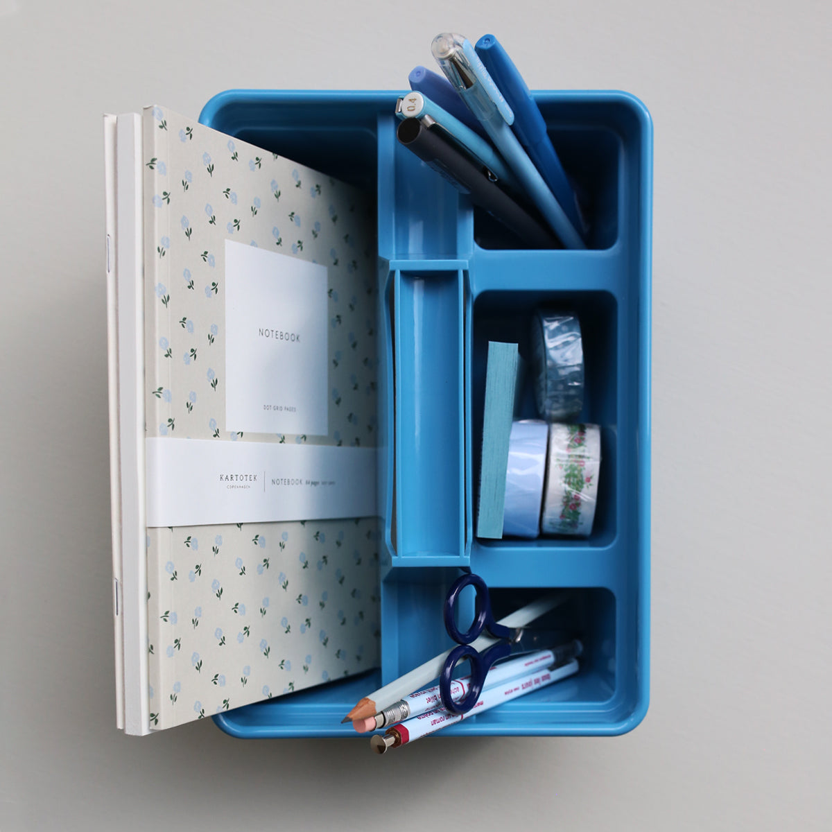 STORAGE CADDY L // LIGHT BLUE