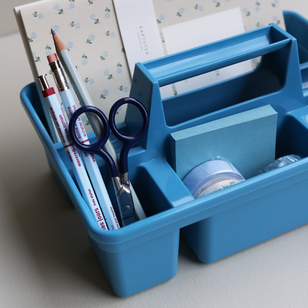 STORAGE CADDY L // LIGHT BLUE