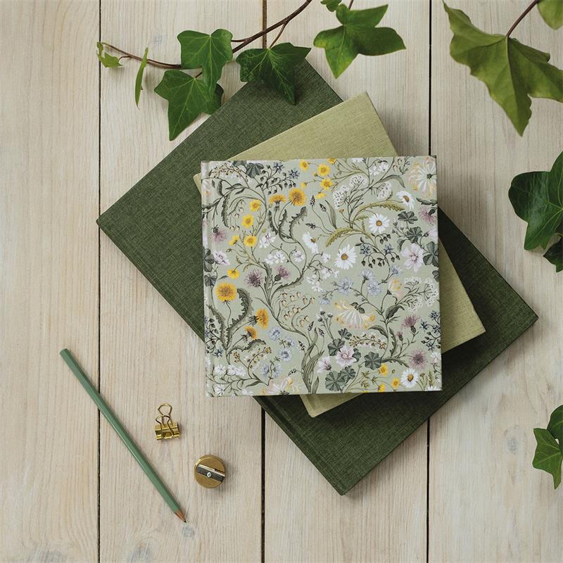 PAPERSTYLE NOTESBOG BLANK // BLOMSTER