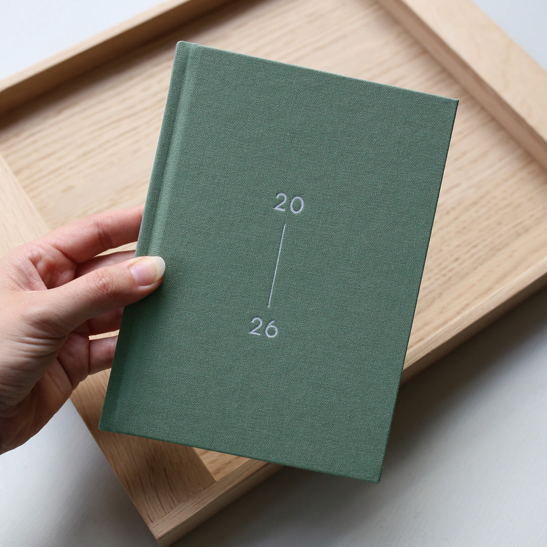 KALENDERBOG 2026 // DANISH