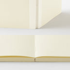MD NOTEBOOK // A5 DOTTED