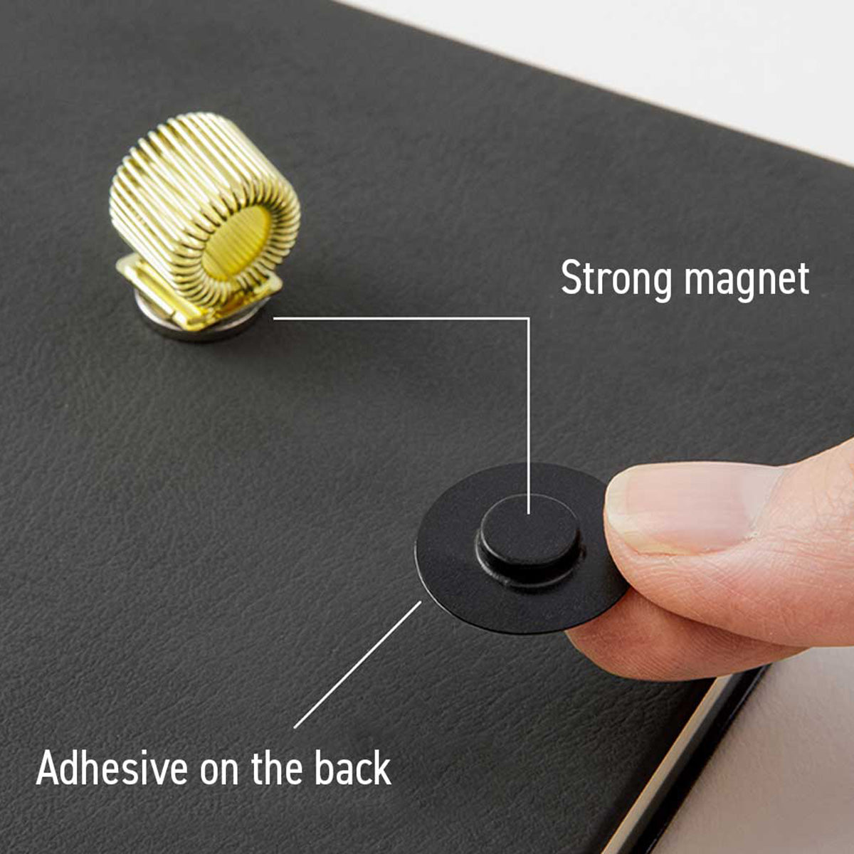 MAGNETISK PENNEHOLDER // GULD