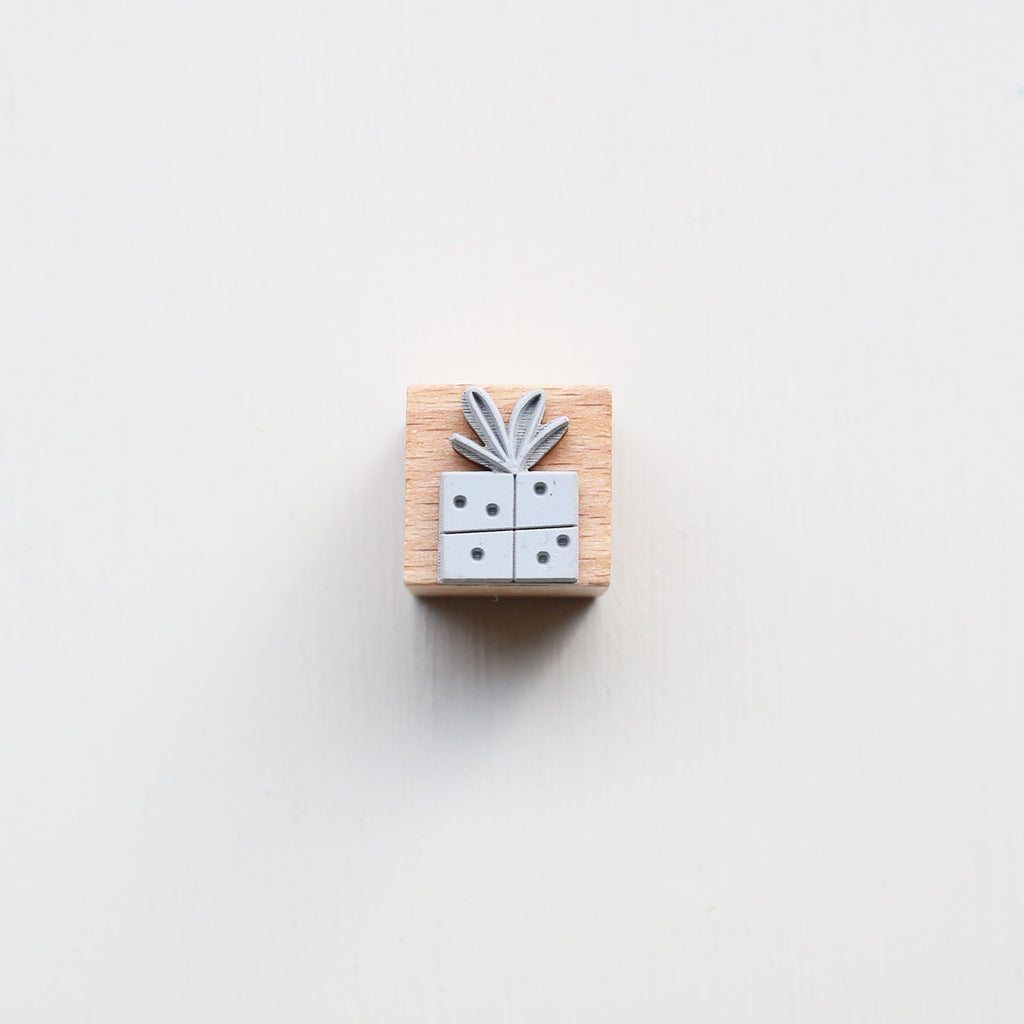 RUBBER STAMP // PRESENT