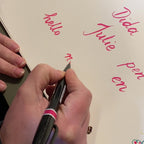 BRUSH SIGN PEN ARTIST // PINK