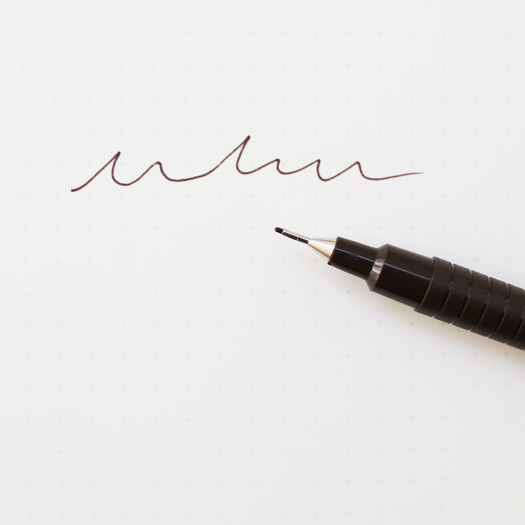 ARTLINE FINELINER 0.4 MM // MØRKEBRUN
