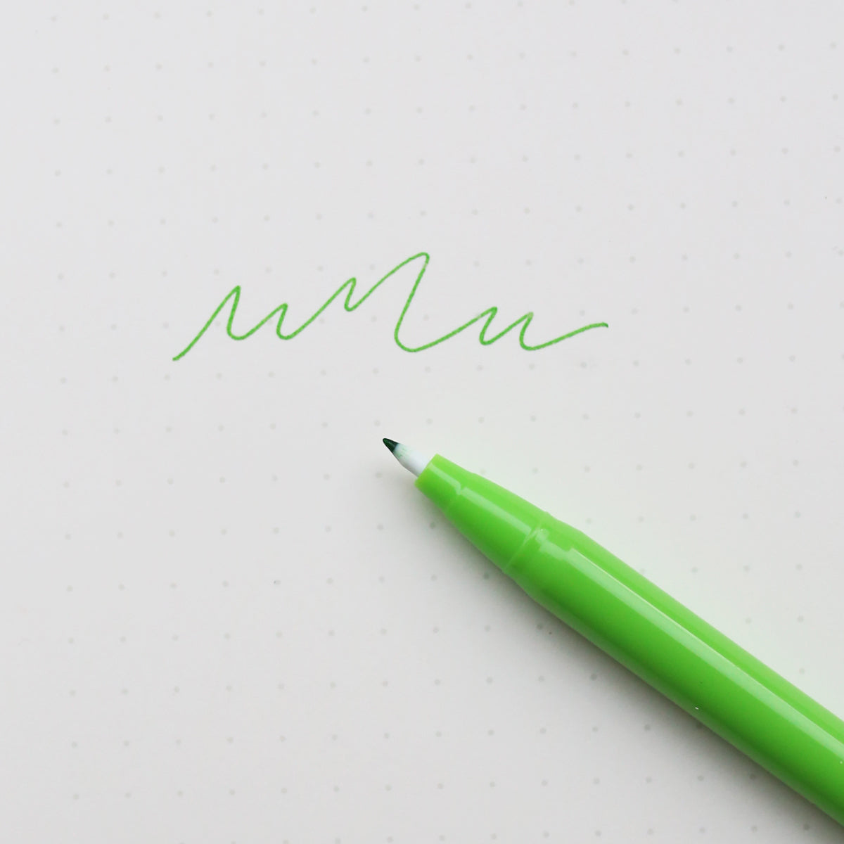PLUS PEN 3000 // LIGHT GREEN