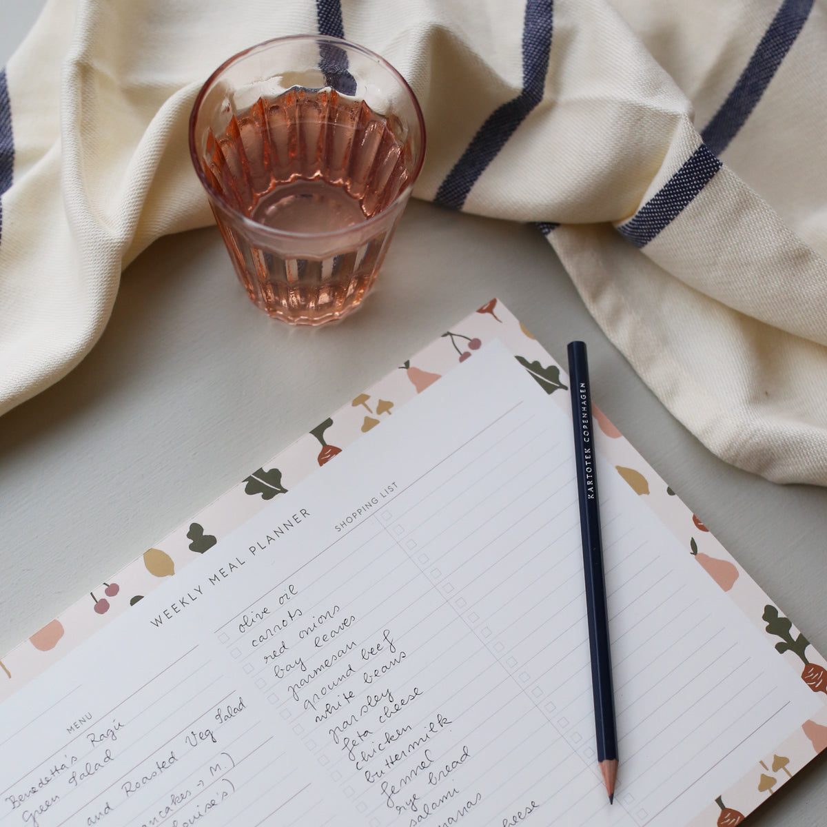 WEEKLY MEAL PLANNER