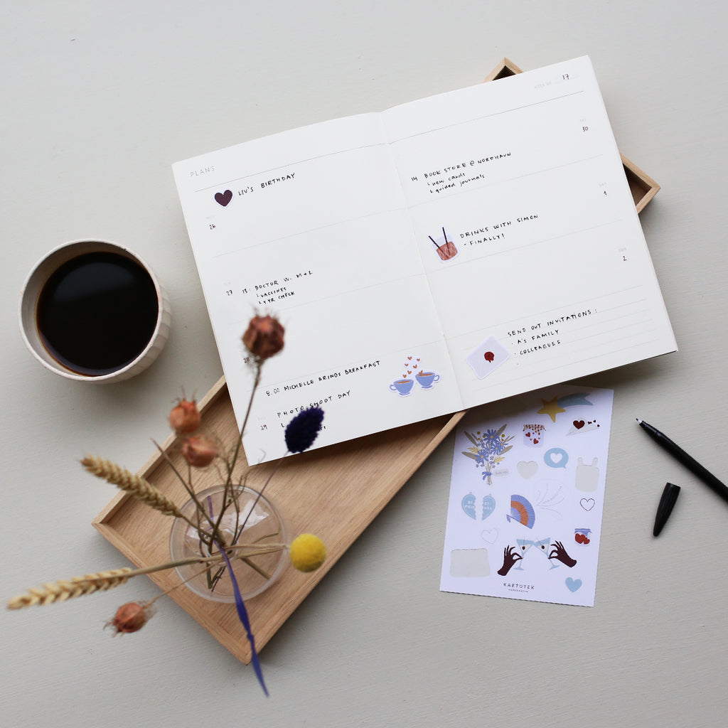 WEEKLY PLANNER NOTEBOOK