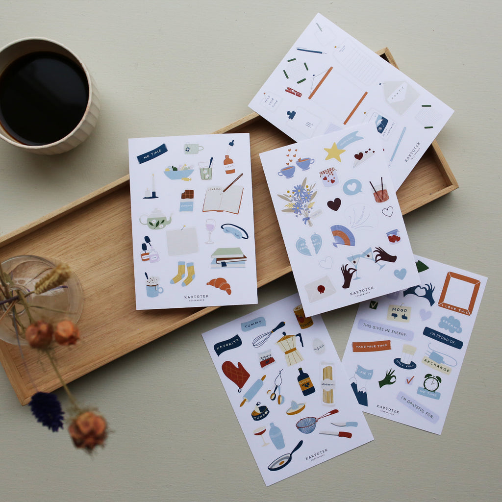 STICKERS // LOVE & FRIENDSHIP