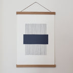 A3 PLAKAT LINES // MARINEBLÅ + EGETRÆSRAMME