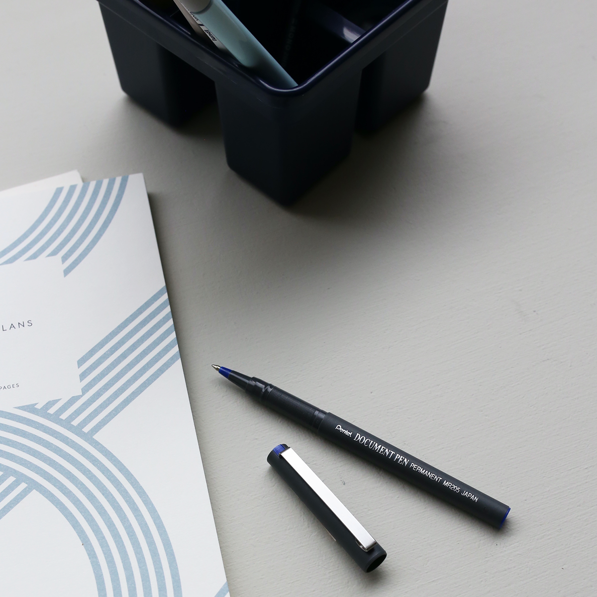 DOCUMENT PEN // BLUE